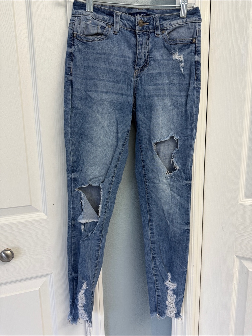 Blue Spice Skinny Distressed  Jeans size 1